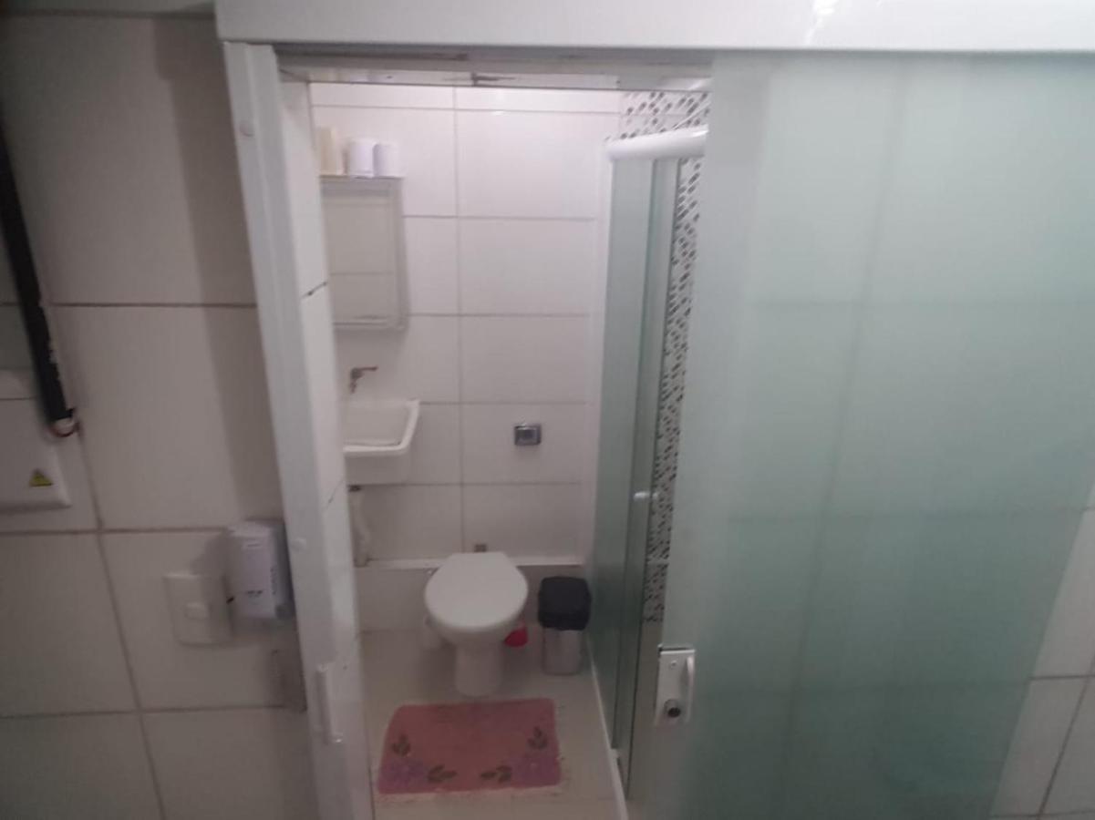 Kitnet Guilhermina Frente Feirinha E Mar Praia Grande  Ngoại thất bức ảnh